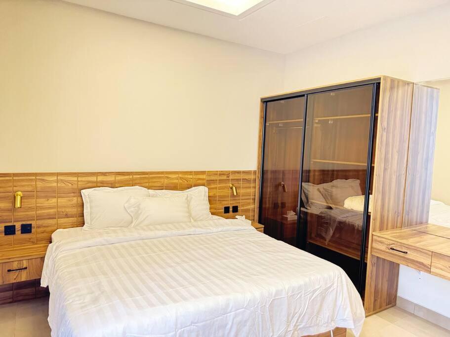 Apartment M11 New Hotel-style With Smart Entry