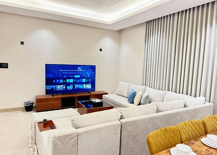 M11 New Hotel-Style Apartment With Smart Entry